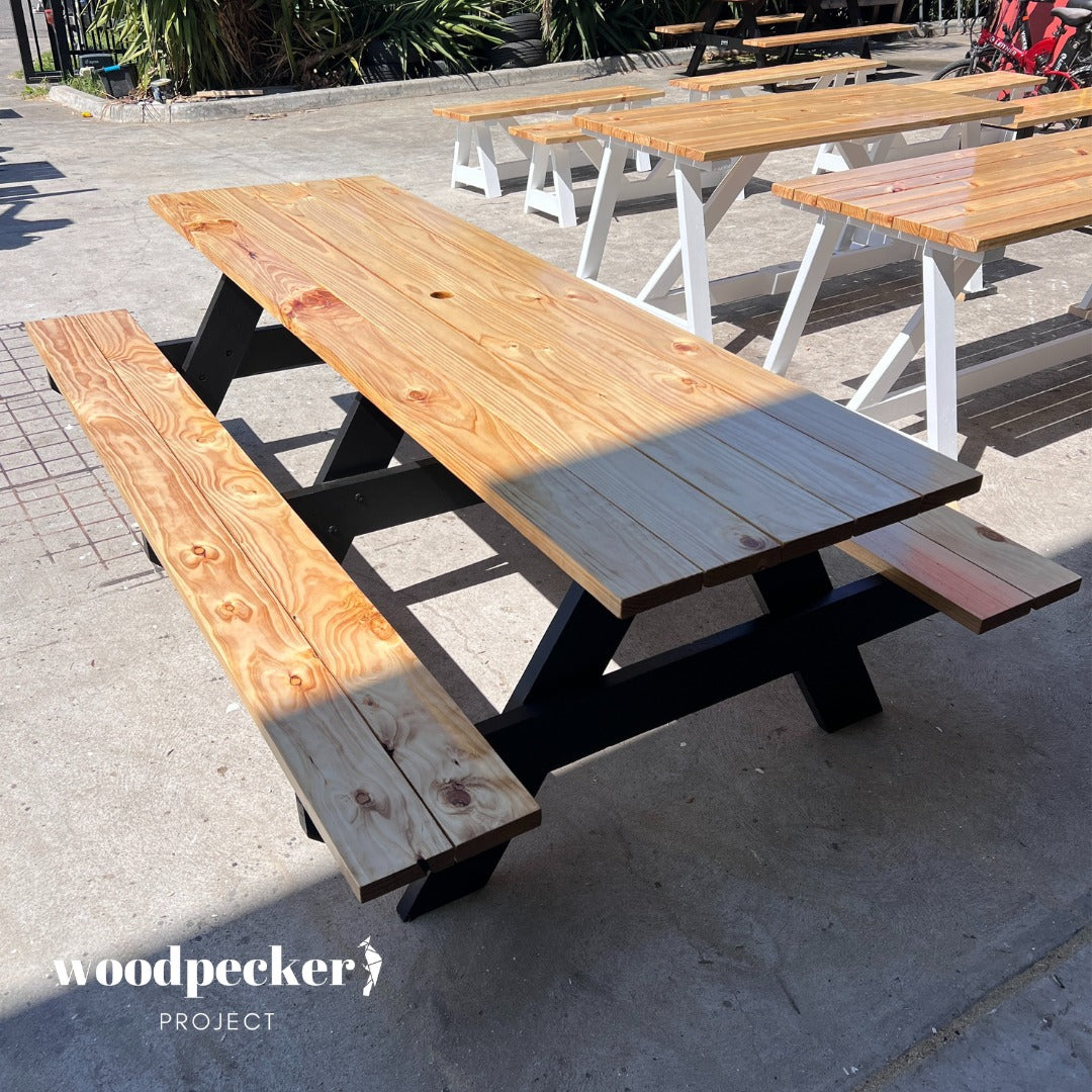 Built to last, this heavy-duty picnic table exudes strength and resilience, offering a reliable outdoor dining solution that can withstand the rigors of frequent use and varying weather conditions.