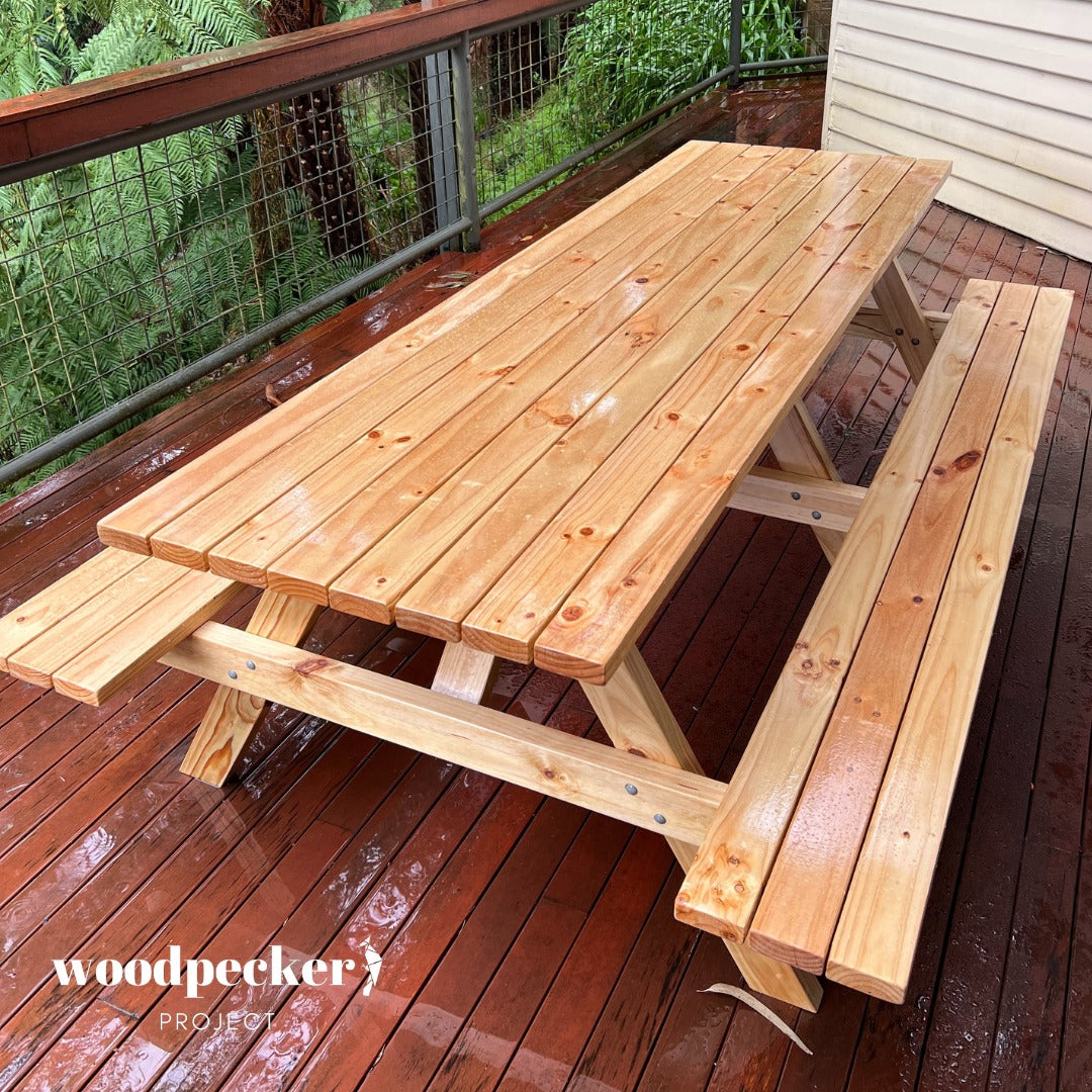 High-quality outdoor dining: commercial picnic tables